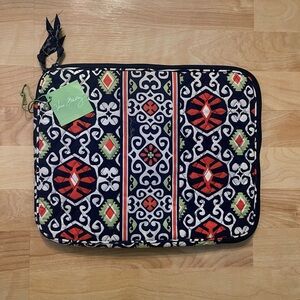 Vera Bradley laptop sleeve Sun valley design NWT